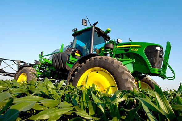 JOHN DEERE 4730 (штанга 24,4 м) купить в Украине: характеристики